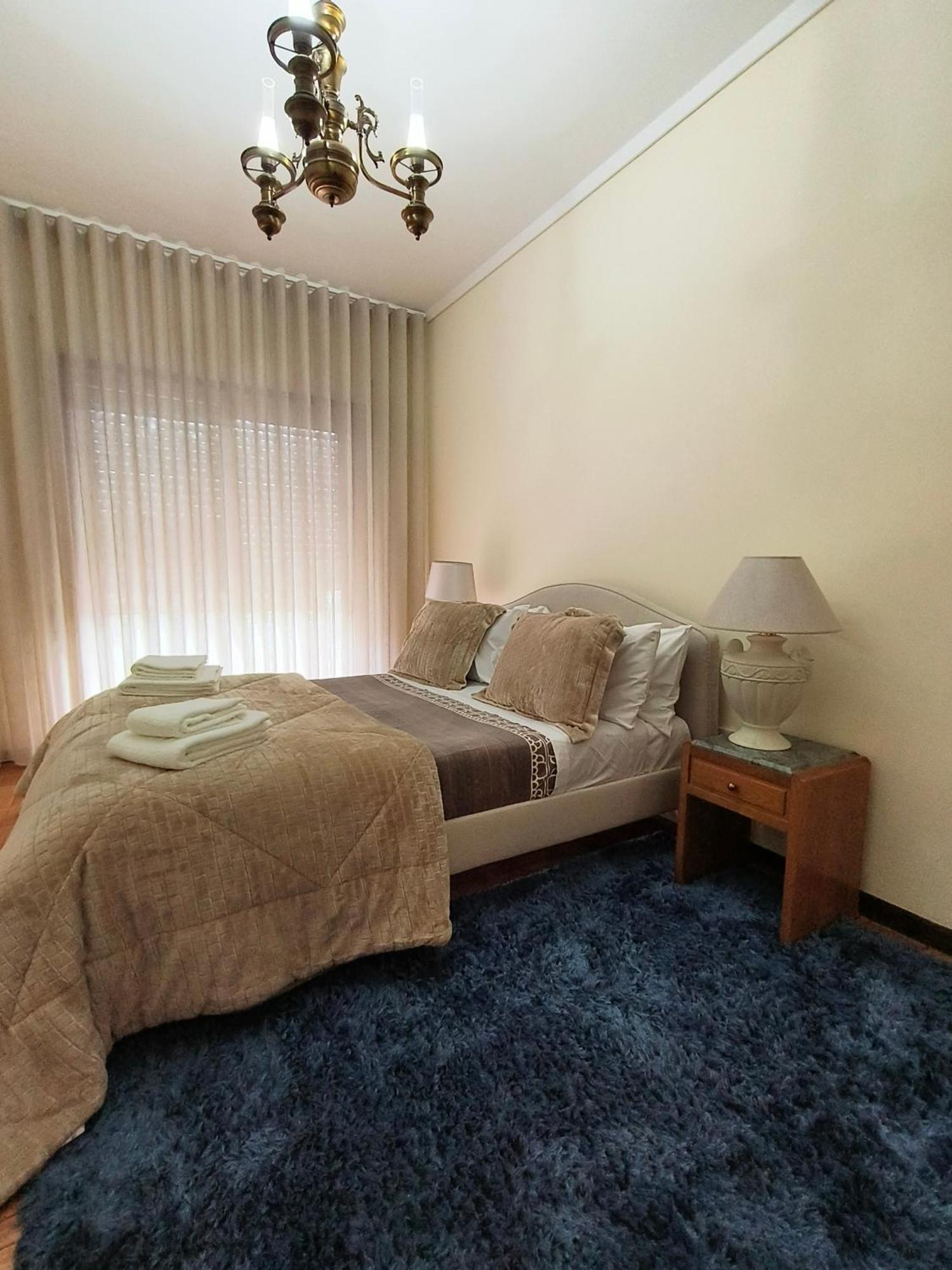 Art Gallery Apartment Порто Екстериор снимка