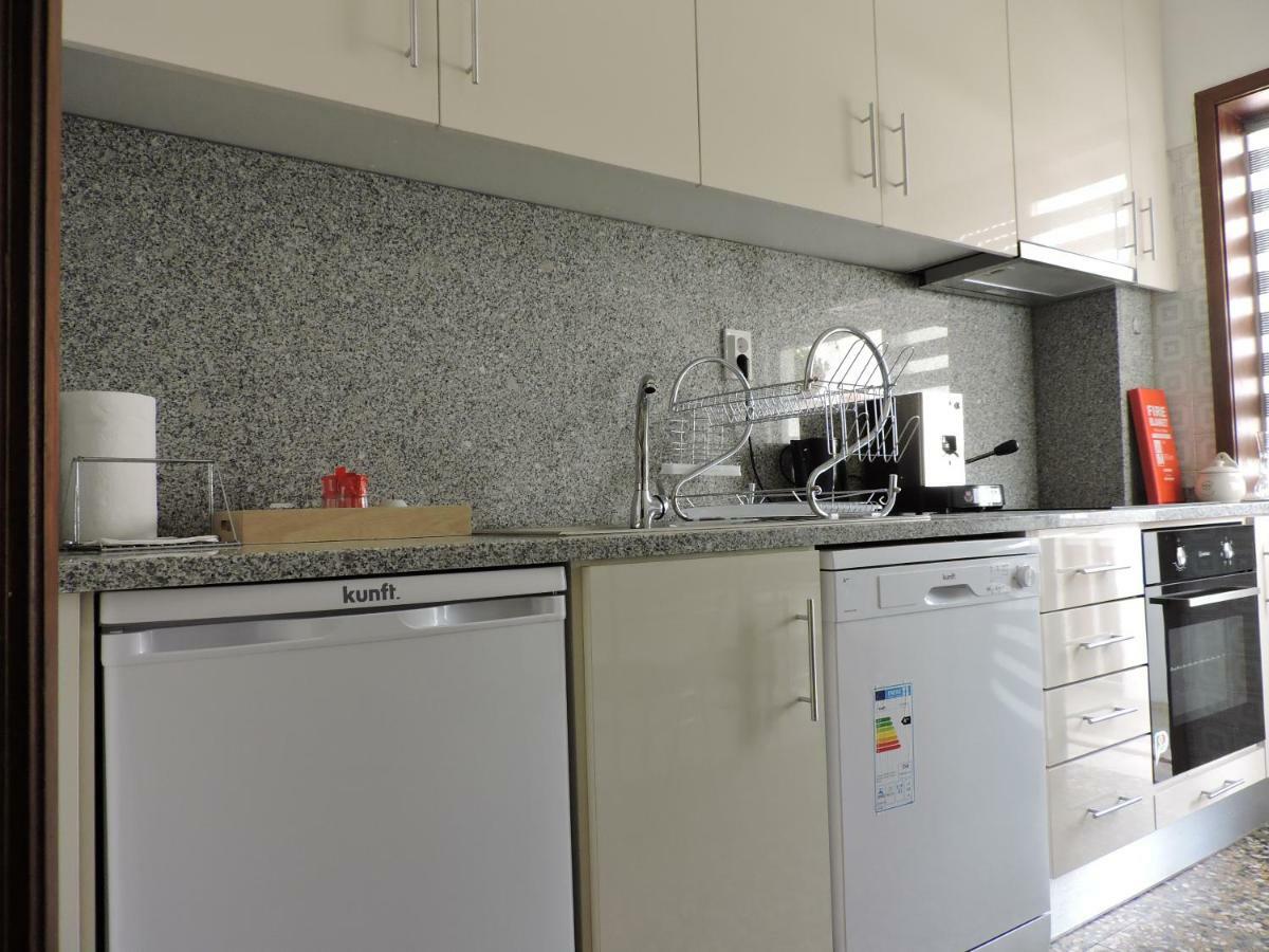 Art Gallery Apartment Порто Екстериор снимка